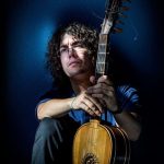 Enrique Solinis et sa guitare baroque