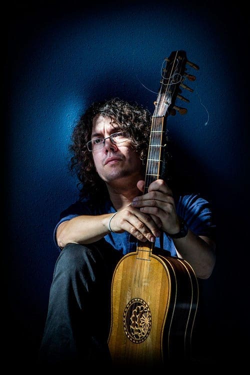 Enrique Solinis et sa guitare baroque