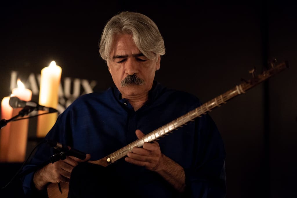 Kayhan Kalhor et son sétar