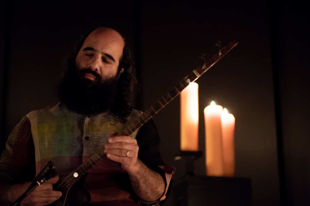 Kiya Tabassian, candle concerts